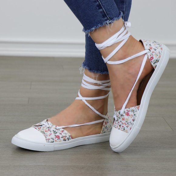 Shoes - Floral Design Flat Laced-up Sneaker Sandal